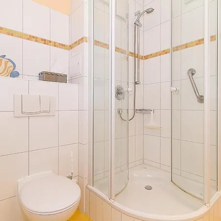 Duenenschloss Duenenschloss 2-10 Apartment